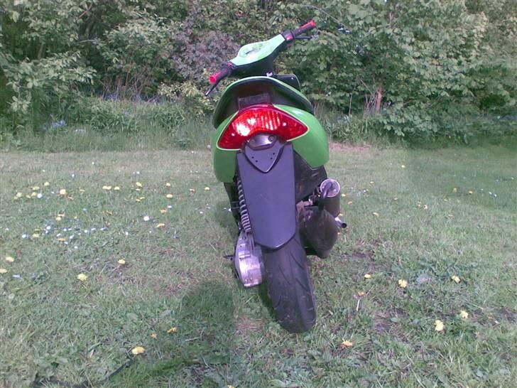 Yamaha jog r billede 4