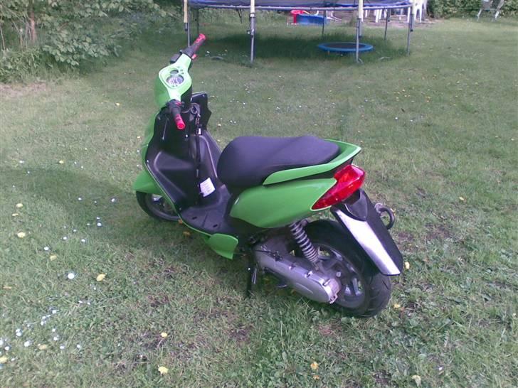 Yamaha jog r billede 5