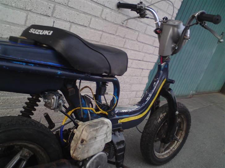 Suzuki FZ50 billede 2