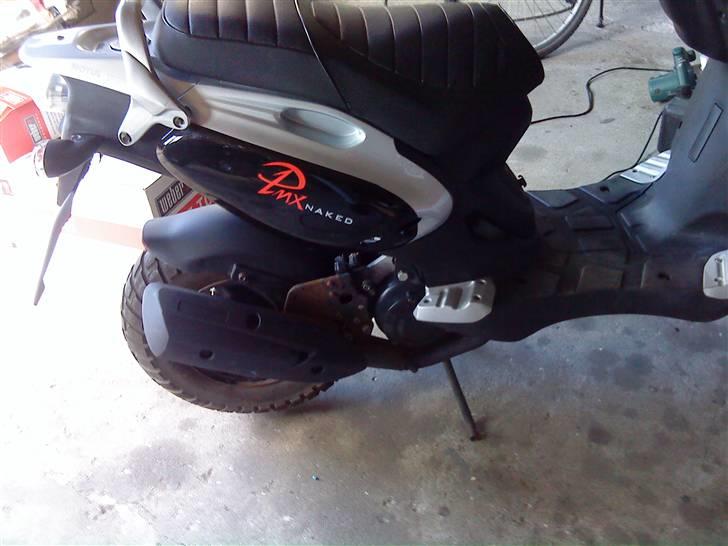 PGO PMX NAKED  SOLGT billede 5