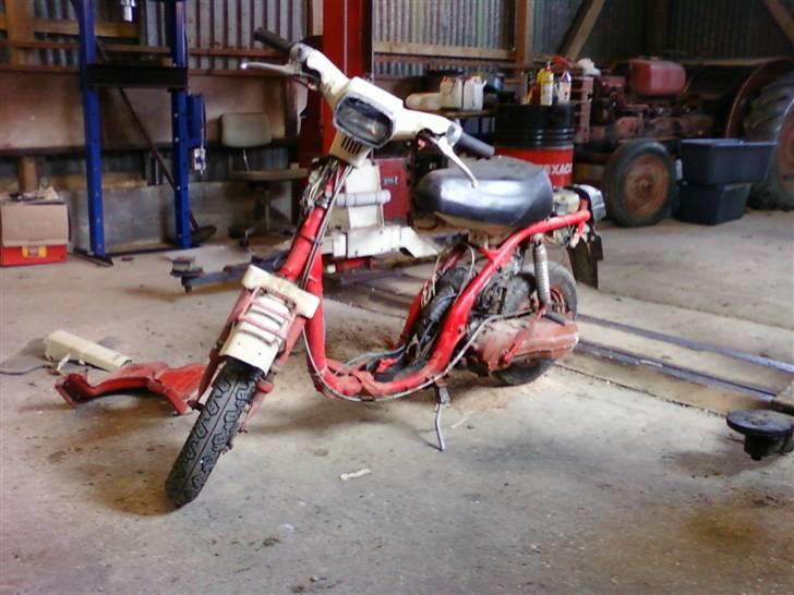 Yamaha Passola SA50"Projekt 80%" - Motor er lige kommet på igen... billede 1
