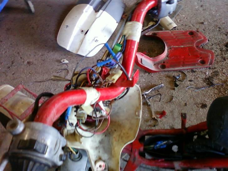 Yamaha Passola SA50"Projekt 80%" - mere ledning billede 4