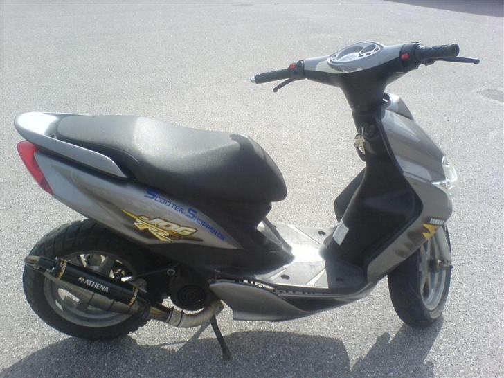 Yamaha jog R billede 4