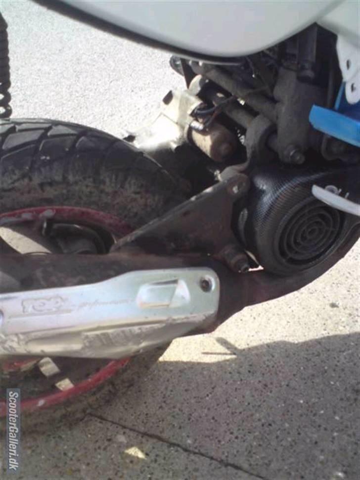 Aprilia rally  ( solgt ) billede 3