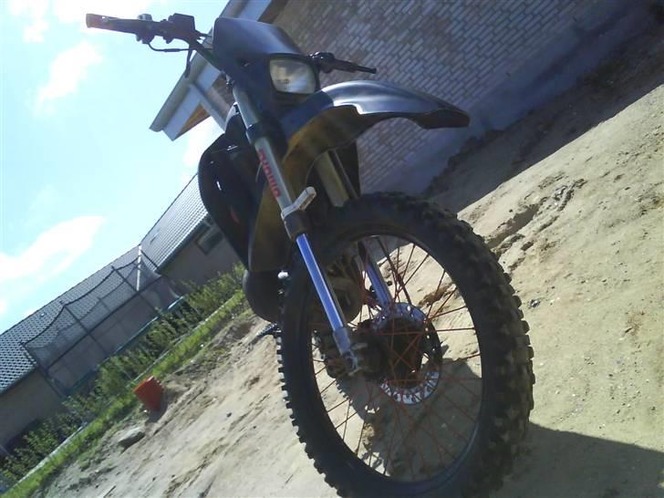 Suzuki Rmx Lc DD 70Ccm (Byttet) - Gammel lakering billede 1