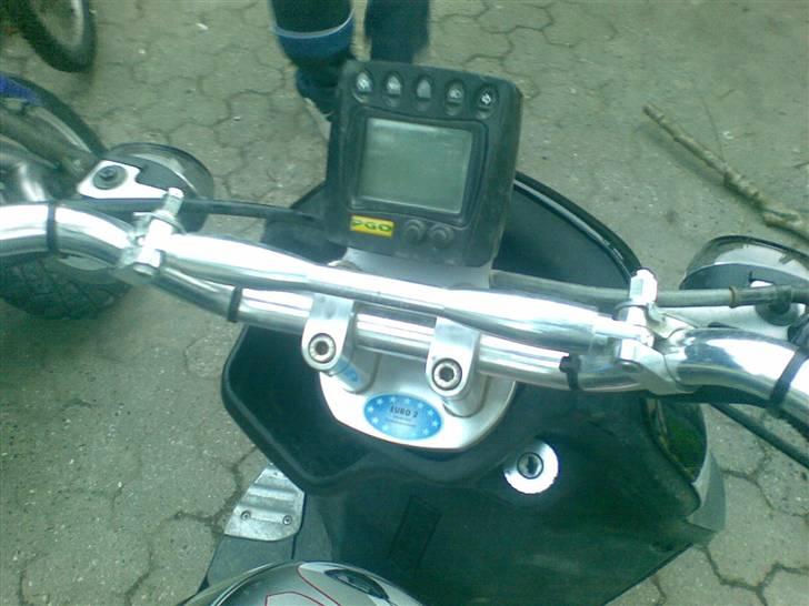 PGO pmx naked byttet billede 5