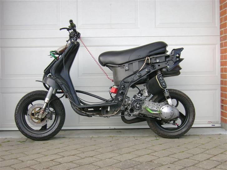 Piaggio nrg ts lc 19,18hk (Solgt) billede 2