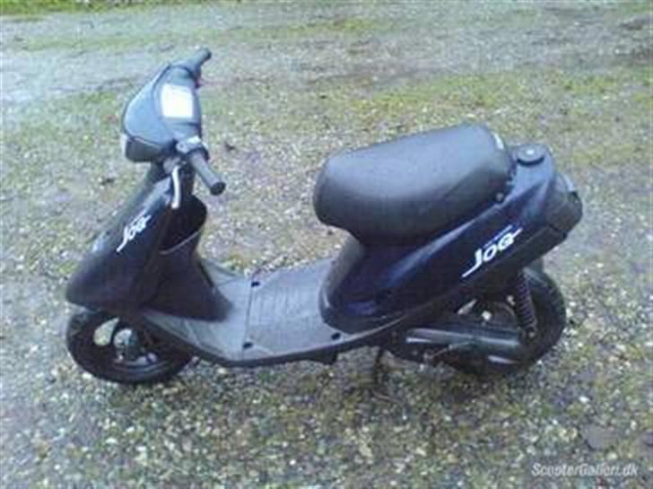 Yamaha jog fs.byttet - sårn så den ud da gamle ejer hade den billede 1