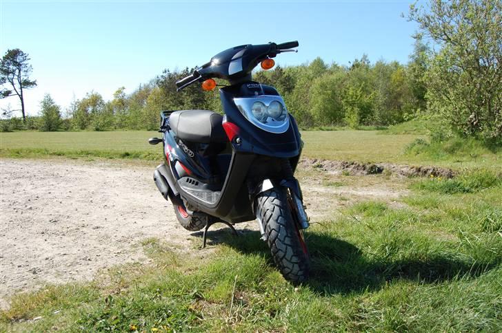 PGO Hot 50: SOLGT billede 5