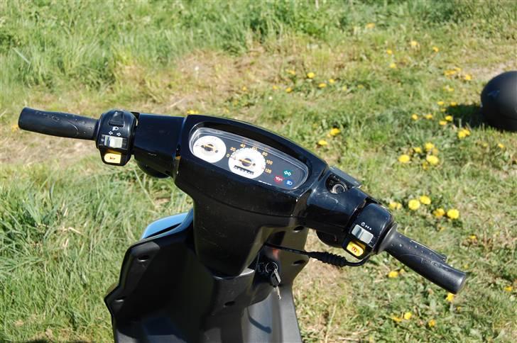 PGO Hot 50: SOLGT billede 6