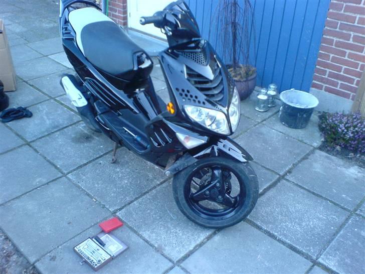 Peugeot speedfight 2 SOLGT  billede 6