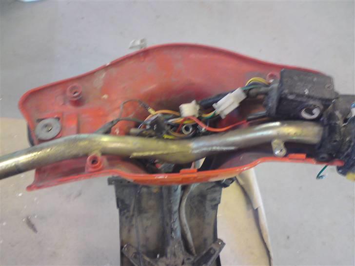 Adly Hot 50 Til salg/bytte billede 8