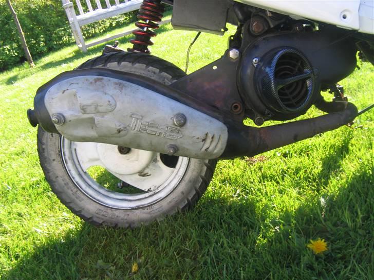 Yamaha jog ( solgt) billede 6