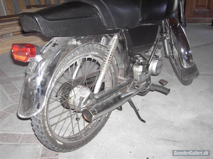 Suzuki samurei / dm 50 billede 5