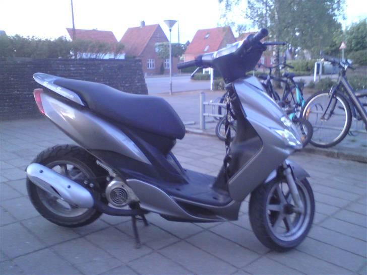 Yamaha JOG R - B Ý T T E T billede 4