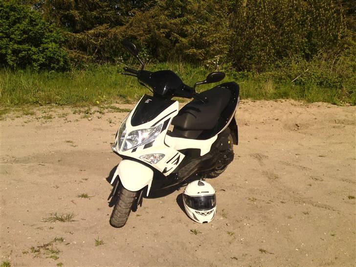 PGO G-Max Solgt. billede 2