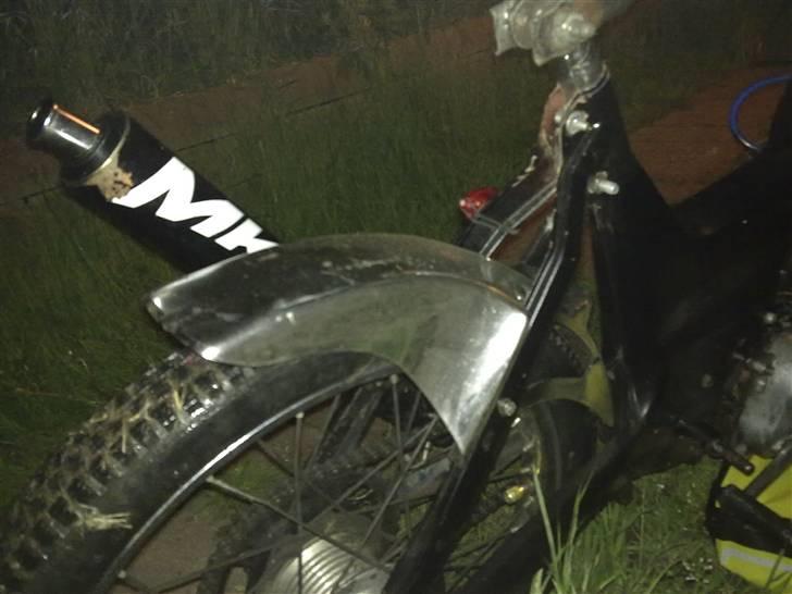Puch maxi (stjålet) - puch´en der jeg lige har fået den hjem :) den er pisse niice hehe billede 7
