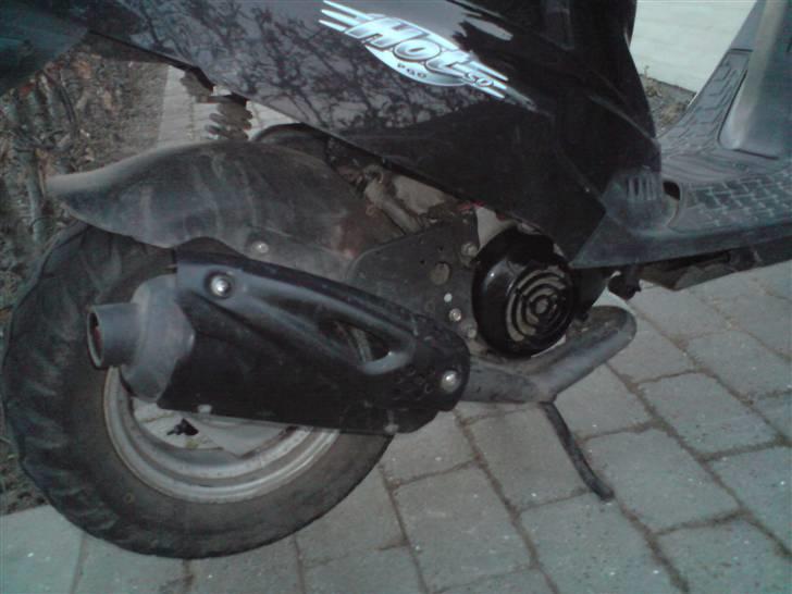 PGO hot 50 billede 3