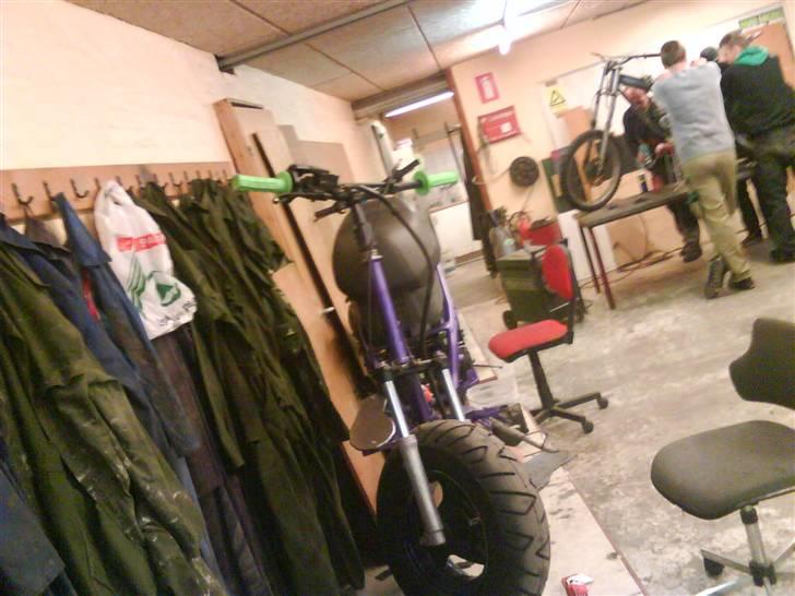 PGO hot 50 givet til en ven billede 6