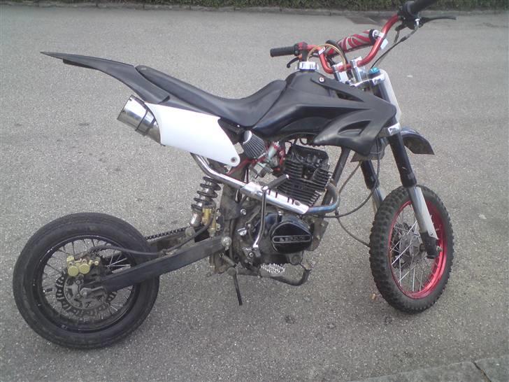 Lifan Dirt bike (SOLGT) billede 1