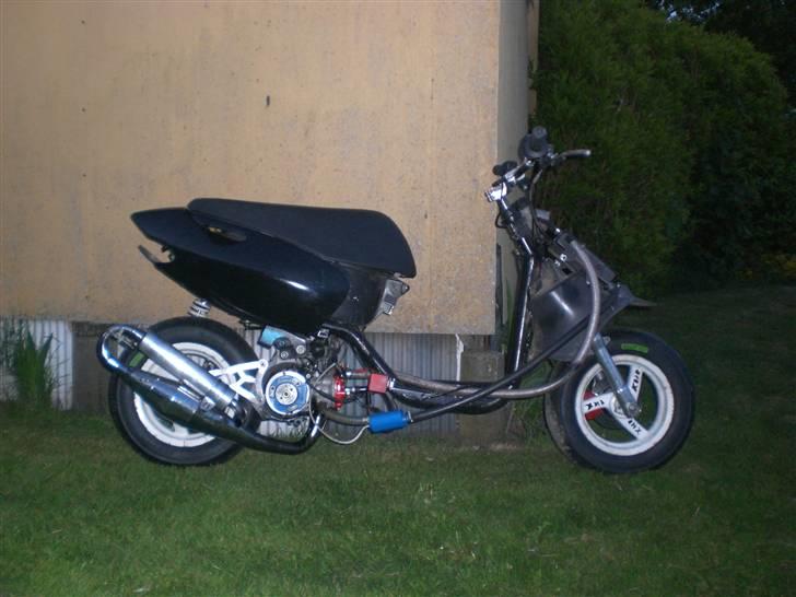 Aprilia Sonic Red top  billede 8
