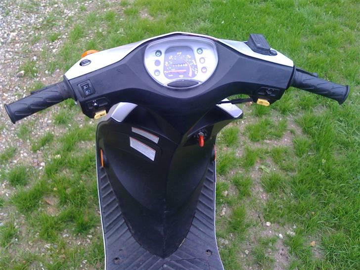 Suzuki Estilete billede 7