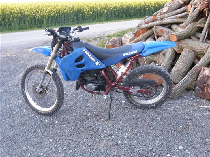 Suzuki Rmx 70cc Hebo (byttet) billede 3