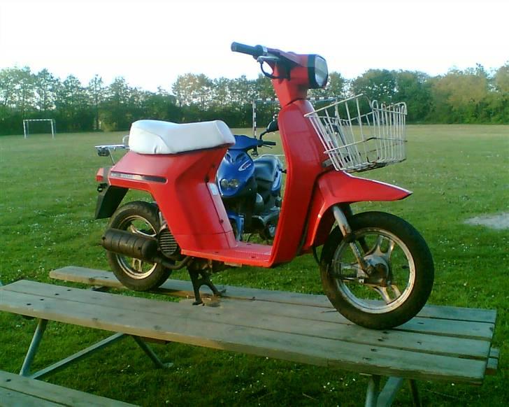 Honda Melody - Solgt - maj 2009 sårn den står nu  billede 1