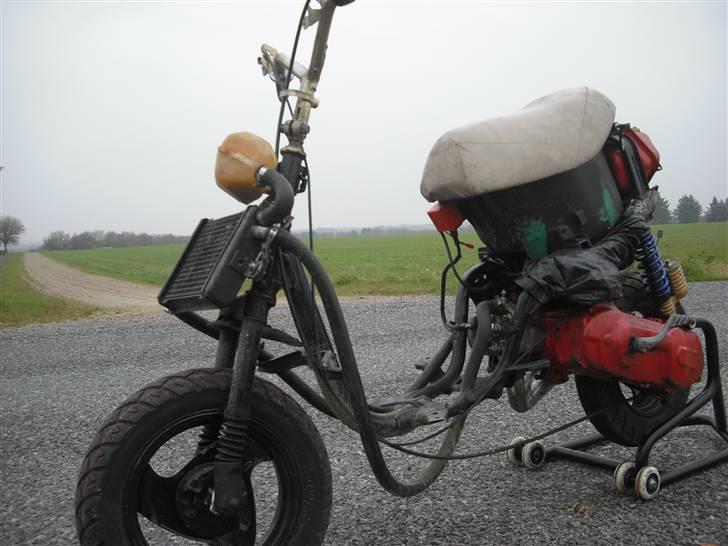 Yamaha jog evo 2  (solgt)  billede 1