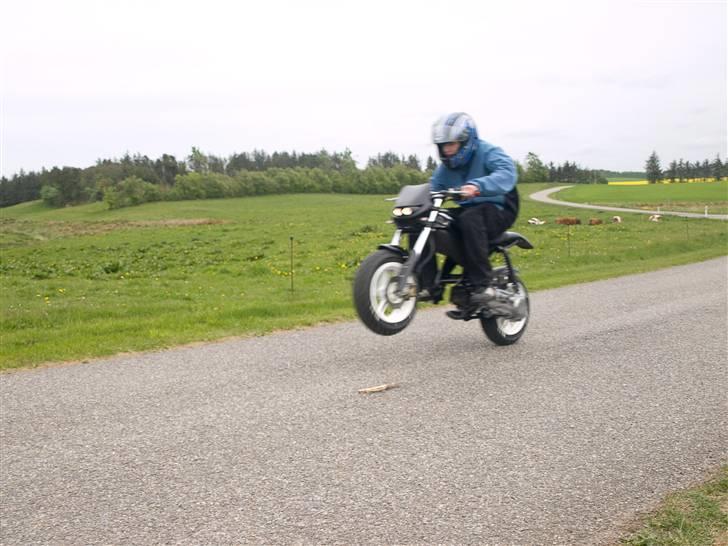 Suzuki Street Magic (SOLGT) - 16/5-09 - Jaa, den kan da lidt :P billede 14