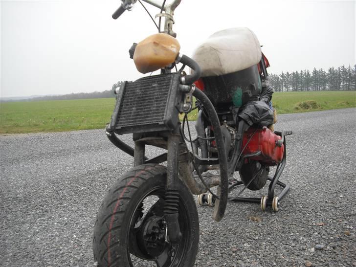 Yamaha jog evo 2  (solgt)  billede 10