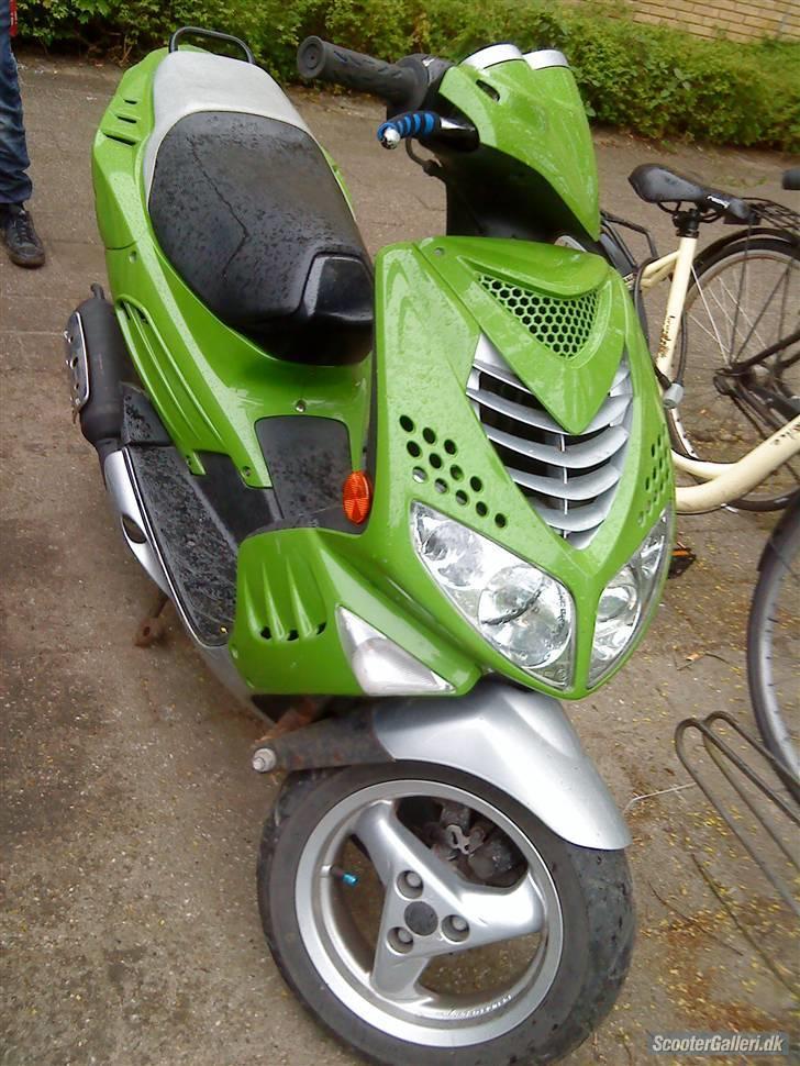 PGO hot 50 BYTTET TIL JOG ! billede 5