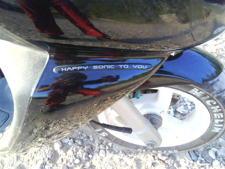 Aprilia sonic SOLGT billede 2