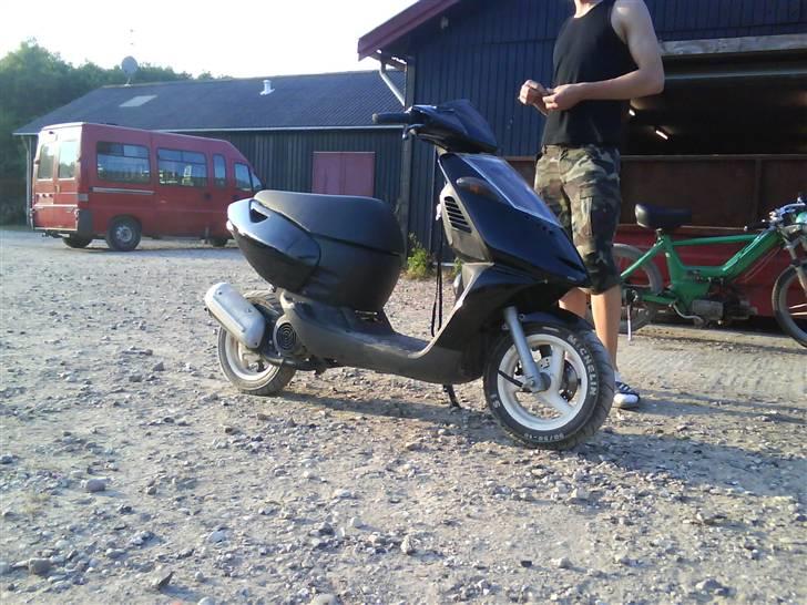 Aprilia sonic SOLGT billede 4