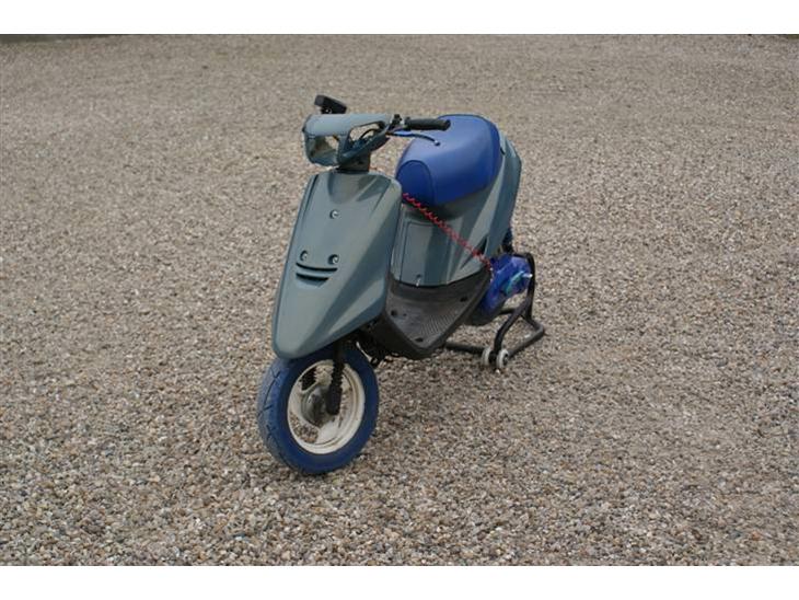 {{currentPhoto.altText}} billede {{currentPhoto.number}}