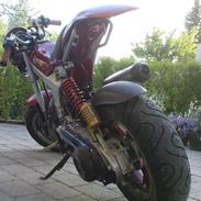 Suzuki Street Magic Solgt