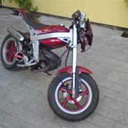 Suzuki Street Magic Solgt