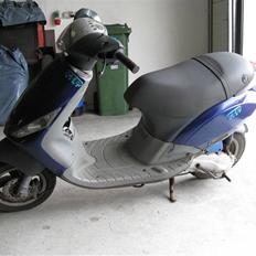 Piaggio Zip New slogt