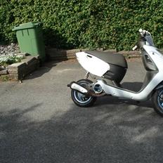 Aprilia sonic solgt