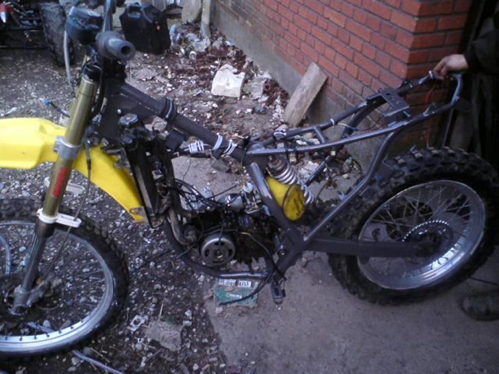 Suzuki RMX billede 1