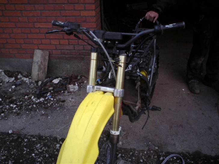 Suzuki RMX billede 5