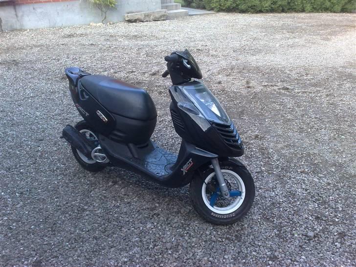 Aprilia Sonic GP billede 2