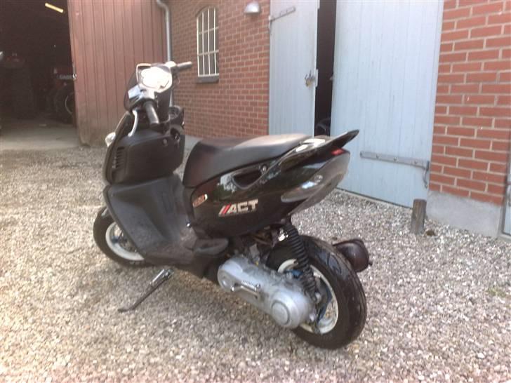 Aprilia Sonic GP billede 5