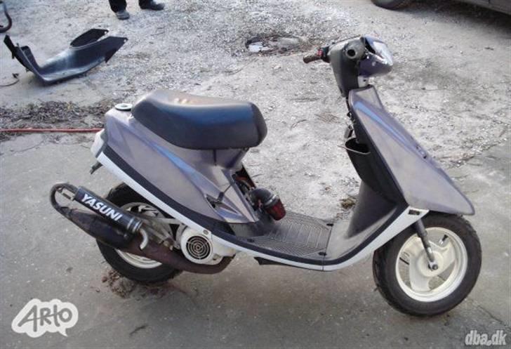 Yamaha jog billede 1