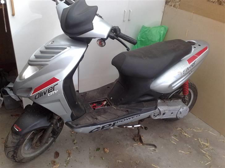 CPI Oliver City SÆLGES SNART! billede 2