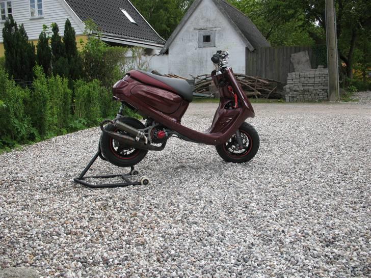 Yamaha Space (solgt) - Dejlig speciel blandet farve (:  billede 1