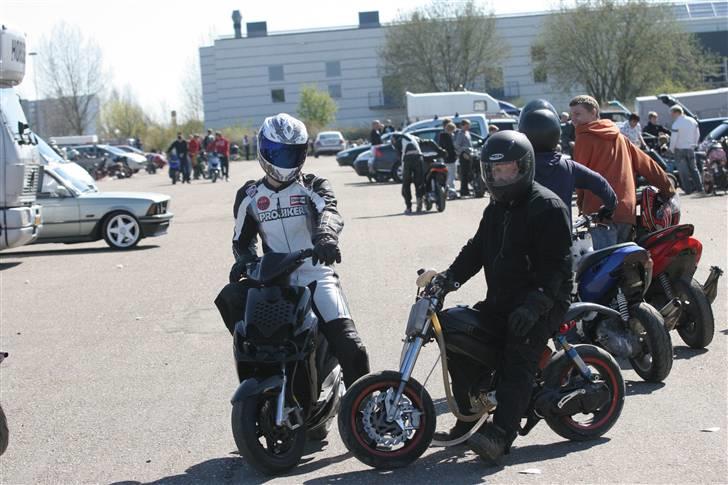 Yamaha Jog RR R-setup SOLGT billede 3