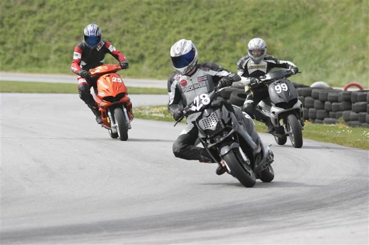 Yamaha Jog RR R-setup SOLGT billede 9