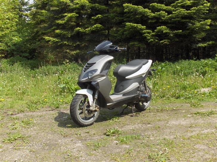 Piaggio NRG Power DT - og igen. billede 2