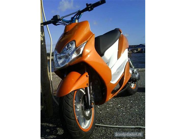 Yamaha Jog r - SOLGT ! billede 1